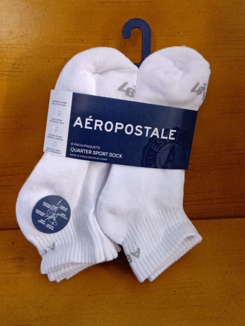 Aeropostale White Quarter Athletic Socks - 8 Pack